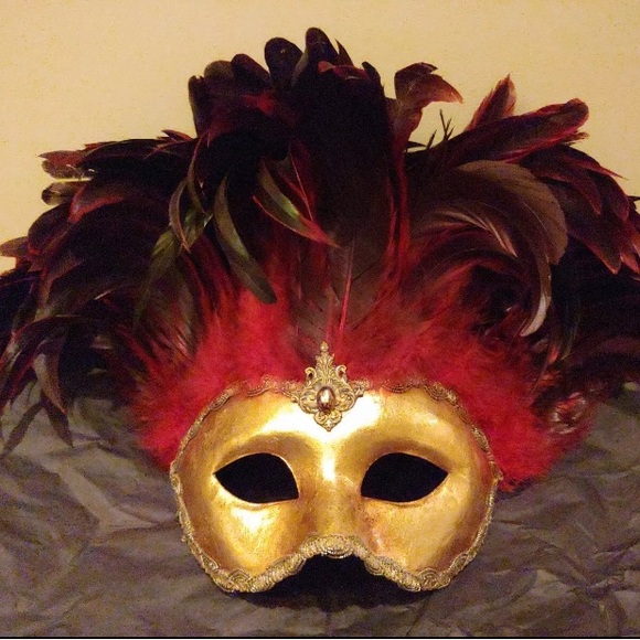 Cirque Du Soleil Hand Made Mask Red Feather Gold - Picture 1 of 3